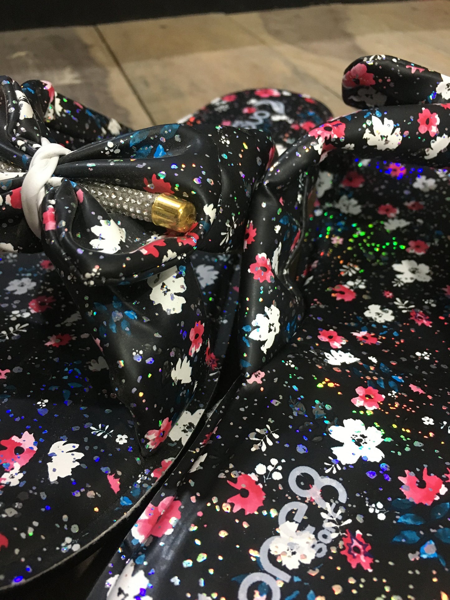 Women’s Floral Bow Slip-On Sandals – Stylish & Comfortable